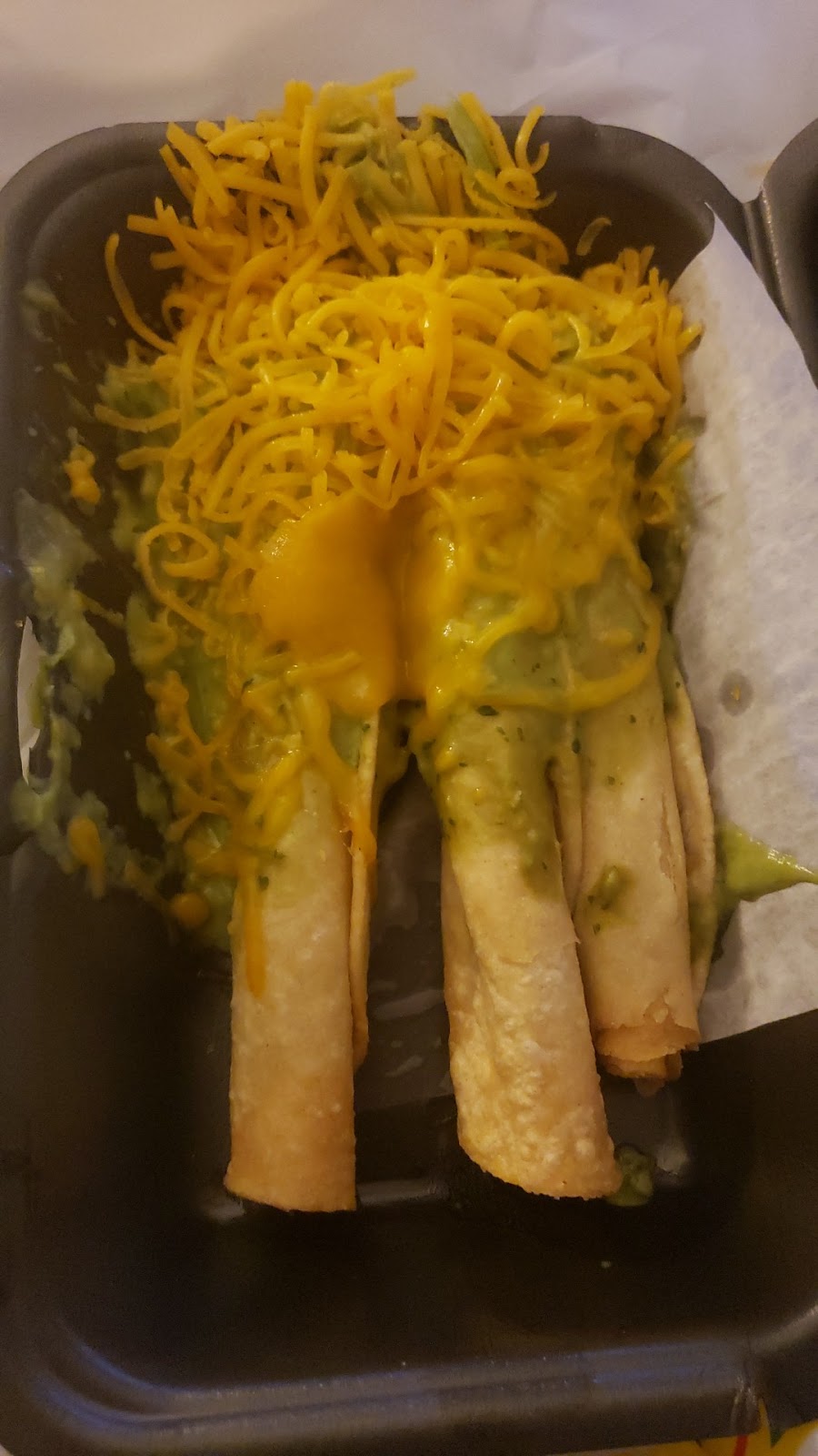 Filibertos mexican food | restaurant | 3050 E Queen Creek Rd, Gilbert, AZ 85297, USA | 4802796108 OR +1 480-279-6108