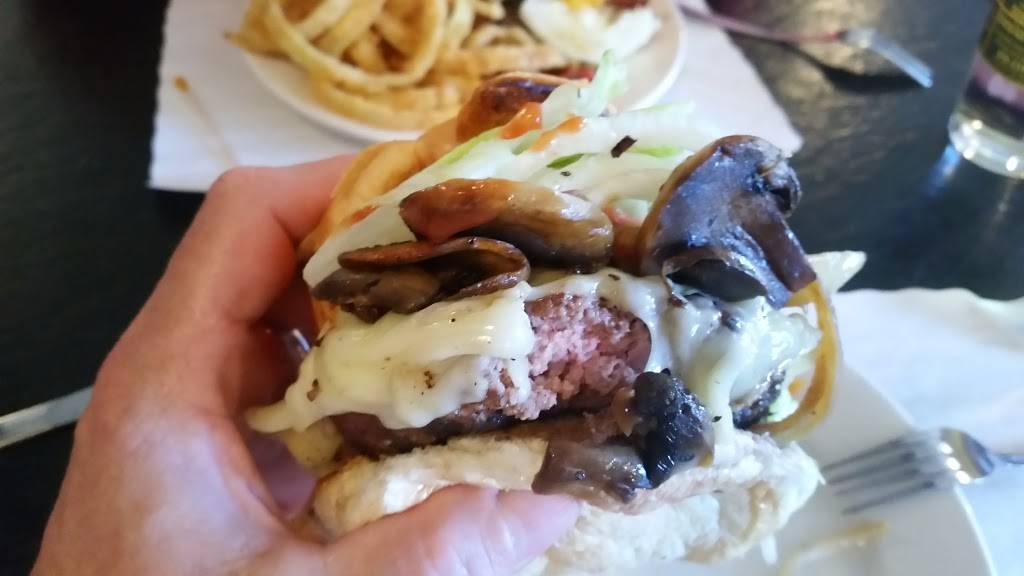 T.J. Food & Spirits | restaurant | 355 W Union St, Ashland, MA 01721, USA | 5088811565 OR +1 508-881-1565