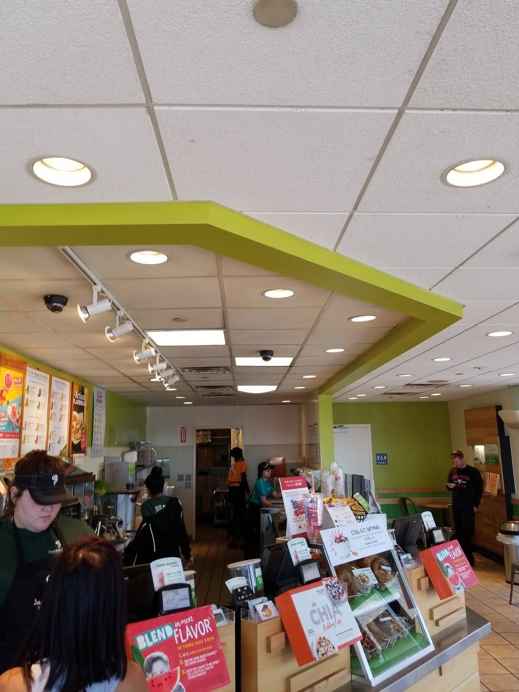 Jamba Juice | restaurant | 201 Lincoln Center, Stockton, CA 95207, USA | 2099519300 OR +1 209-951-9300