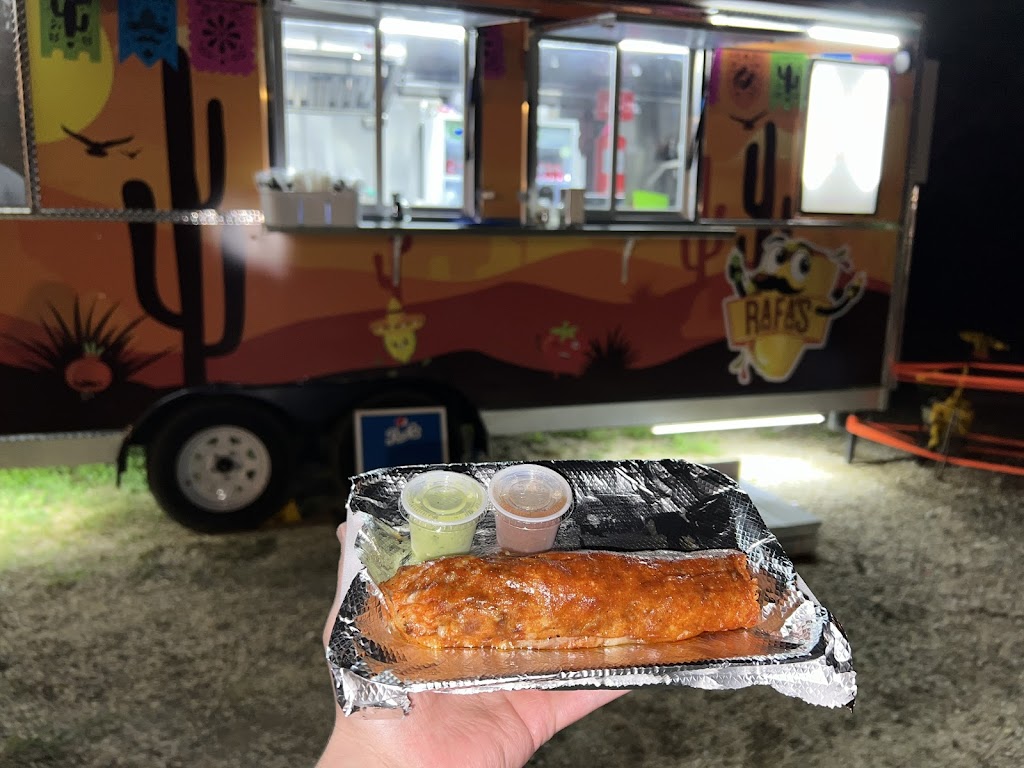 Rafas Street Food | restaurant | 826 Johns Rd, Boerne, TX 78006, USA | 2108234073 OR +1 210-823-4073