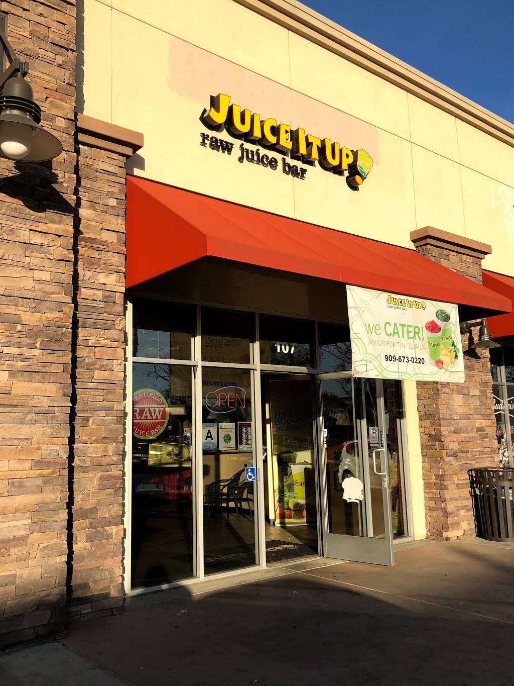 Juice It Up! | restaurant | 1150 E Philadelphia St #107, Ontario, CA 91761, USA | 9096730220 OR +1 909-673-0220