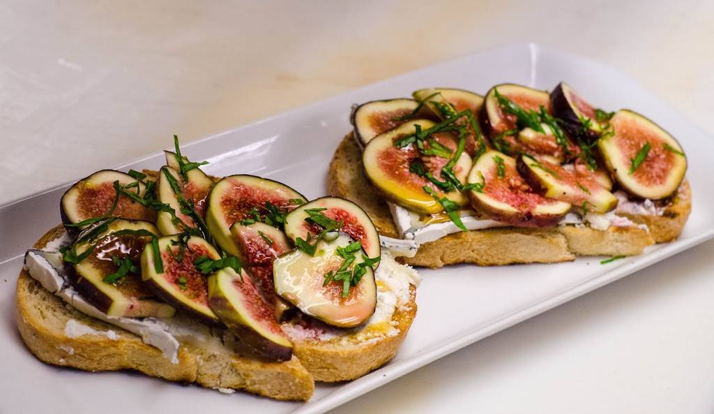 The Roxy Encinitas | restaurant | 517 S Coast Hwy 101, Encinitas, CA 92024, USA | 7602302899 OR +1 760-230-2899