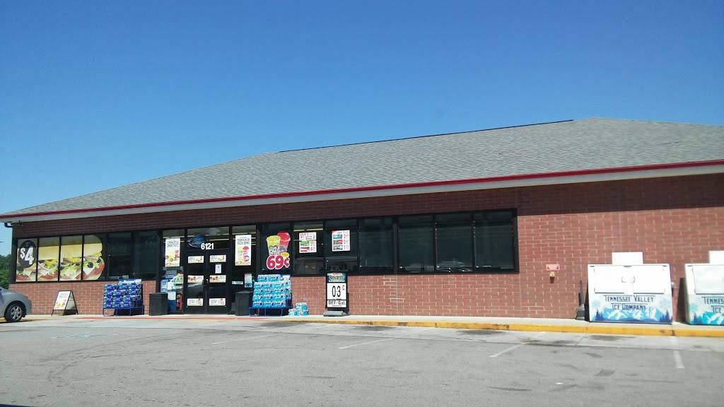 Speedy Café | restaurant | 6121 Lee Hwy, Chattanooga, TN 37421, USA | 4232961069 OR +1 423-296-1069