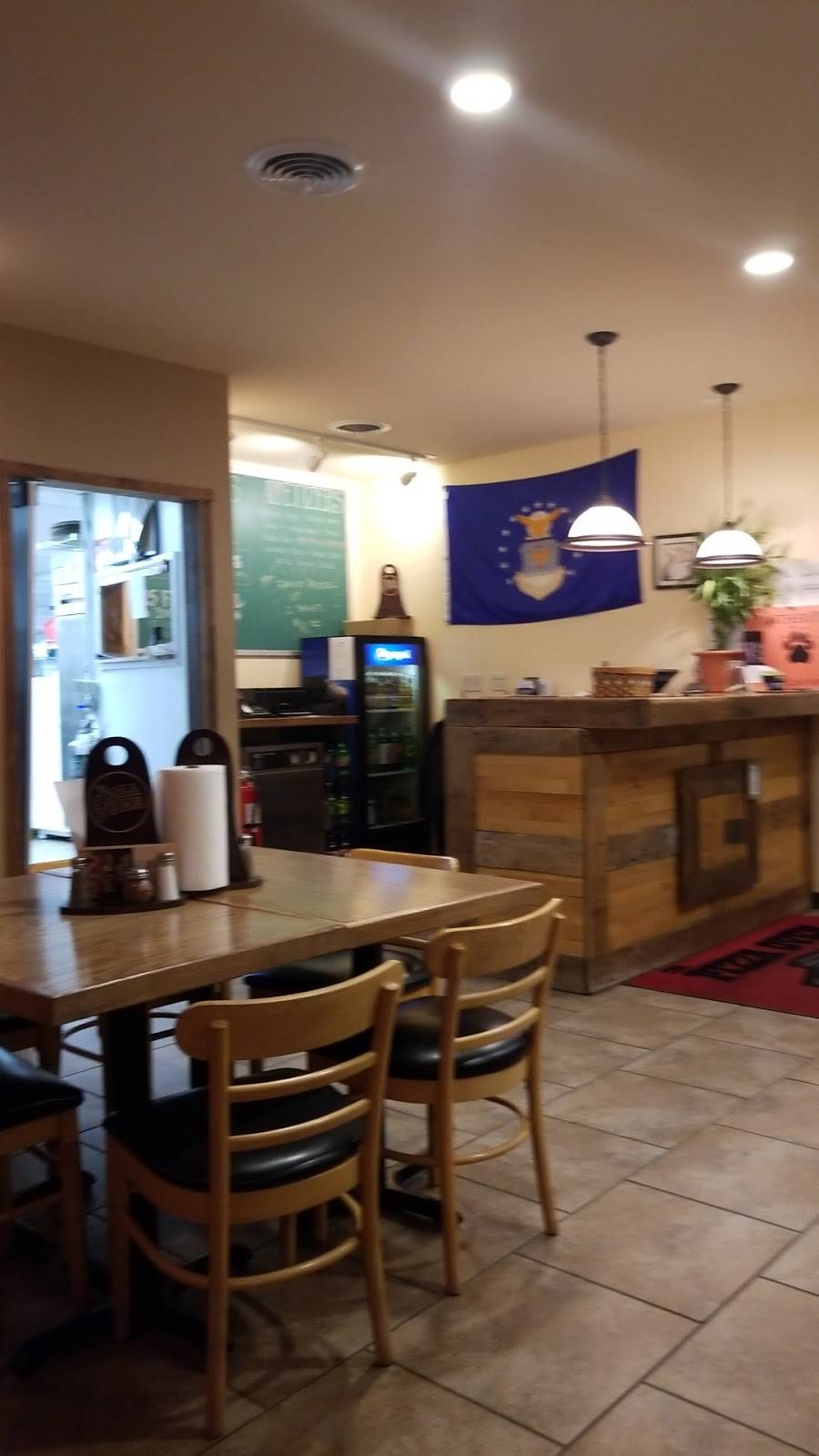 The Pizza Oven West Salem | restaurant | 920 WI-16, West Salem, WI 54669, USA | 6083993300 OR +1 608-399-3300