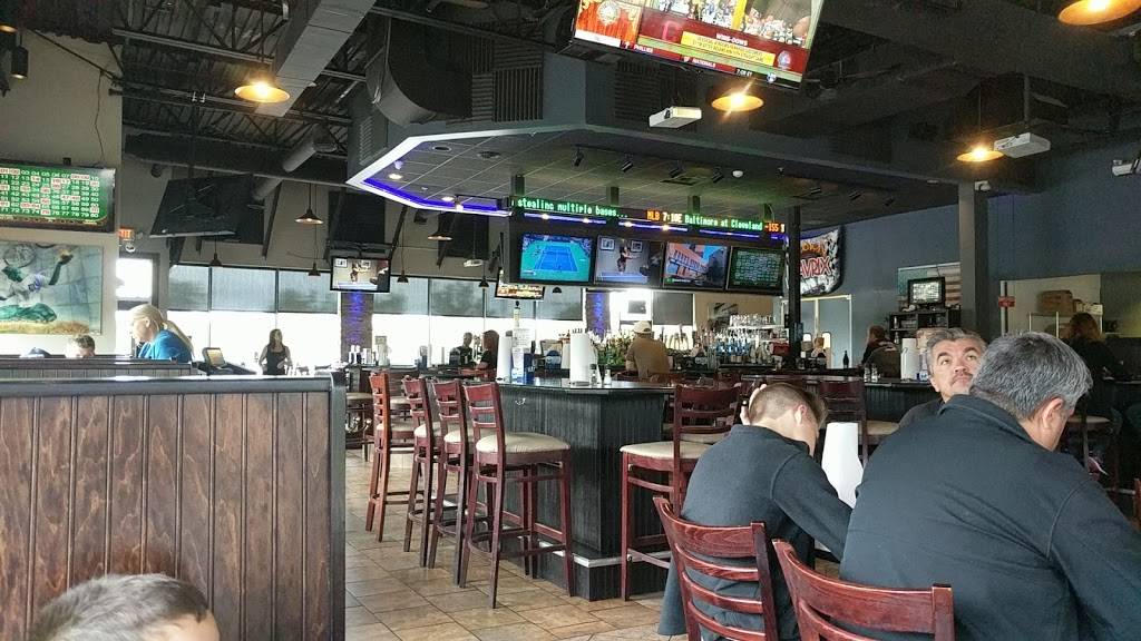 Mavrix Restaurant & Bar | restaurant | 50308 Schoenherr Rd, Shelby Charter Twp, MI 48315, USA | 5865320148 OR +1 586-532-0148