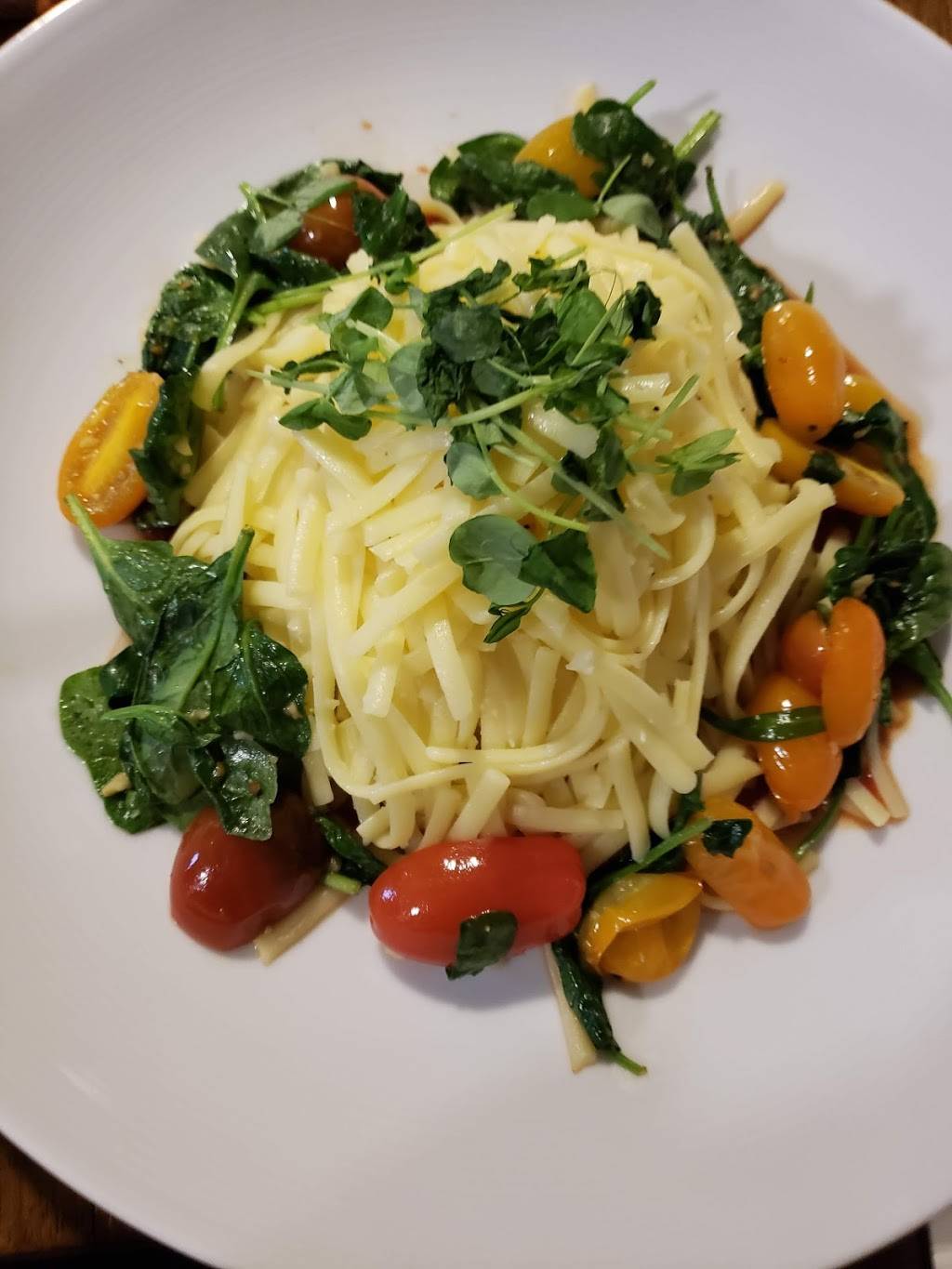 The Common | restaurant | 3501 University Blvd E, Hyattsville, MD 20783, USA | 3019857300 OR +1 301-985-7300