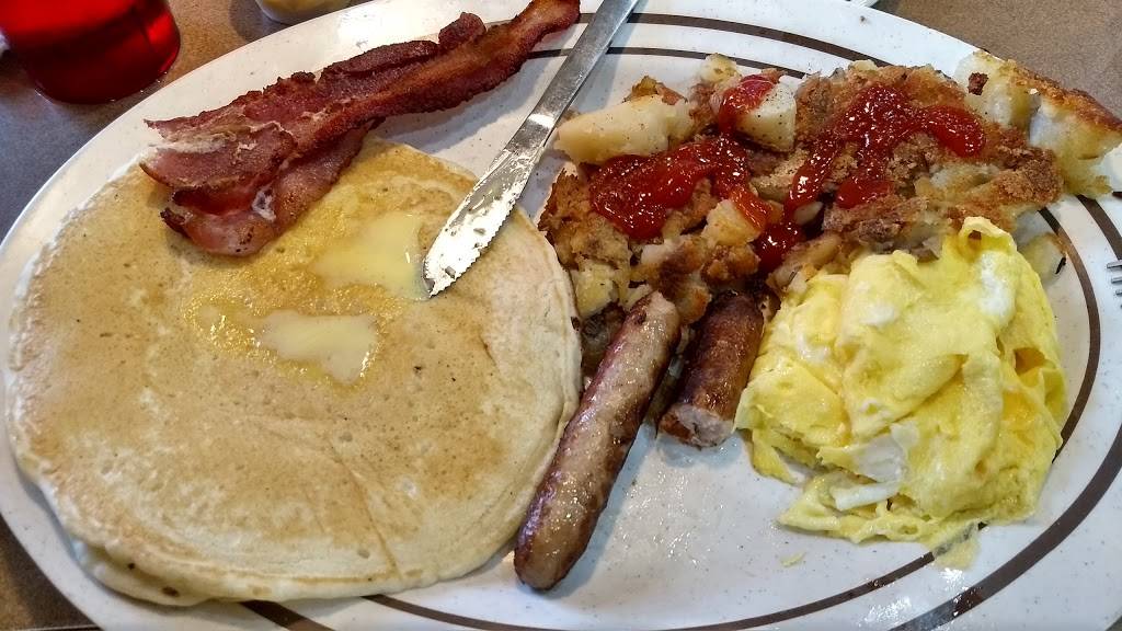 Country Coney | restaurant | 1040 S Lapeer Rd, Oxford, MI 48371, USA | 2486287712 OR +1 248-628-7712