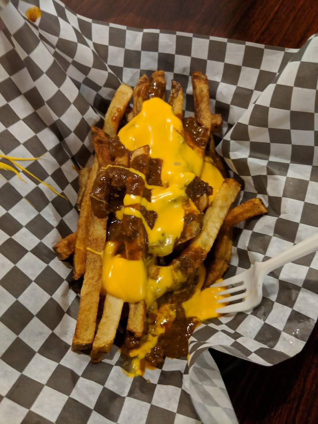 Marios Chicago Beef & Hot Dogs | restaurant | 118 3rd St S, La Crosse, WI 54601, USA | 6085191665 OR +1 608-519-1665