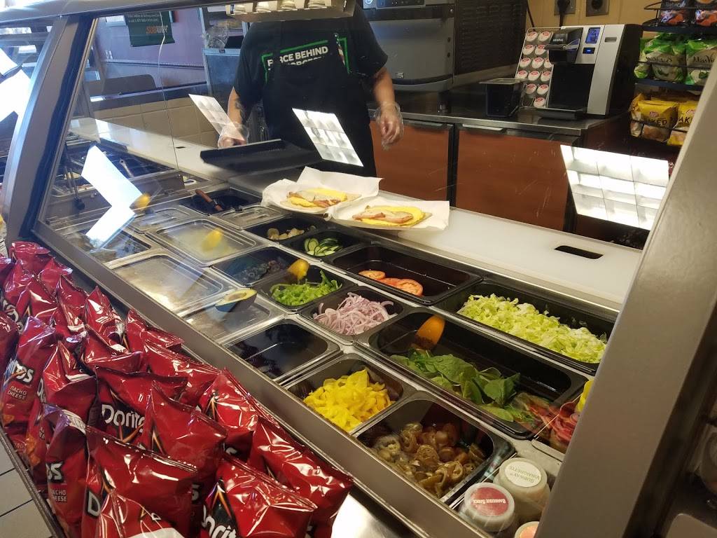 Subway | meal takeaway | 5546 Camino Al Norte Suite 7, North Las Vegas, NV 89031, USA | 7026579425 OR +1 702-657-9425