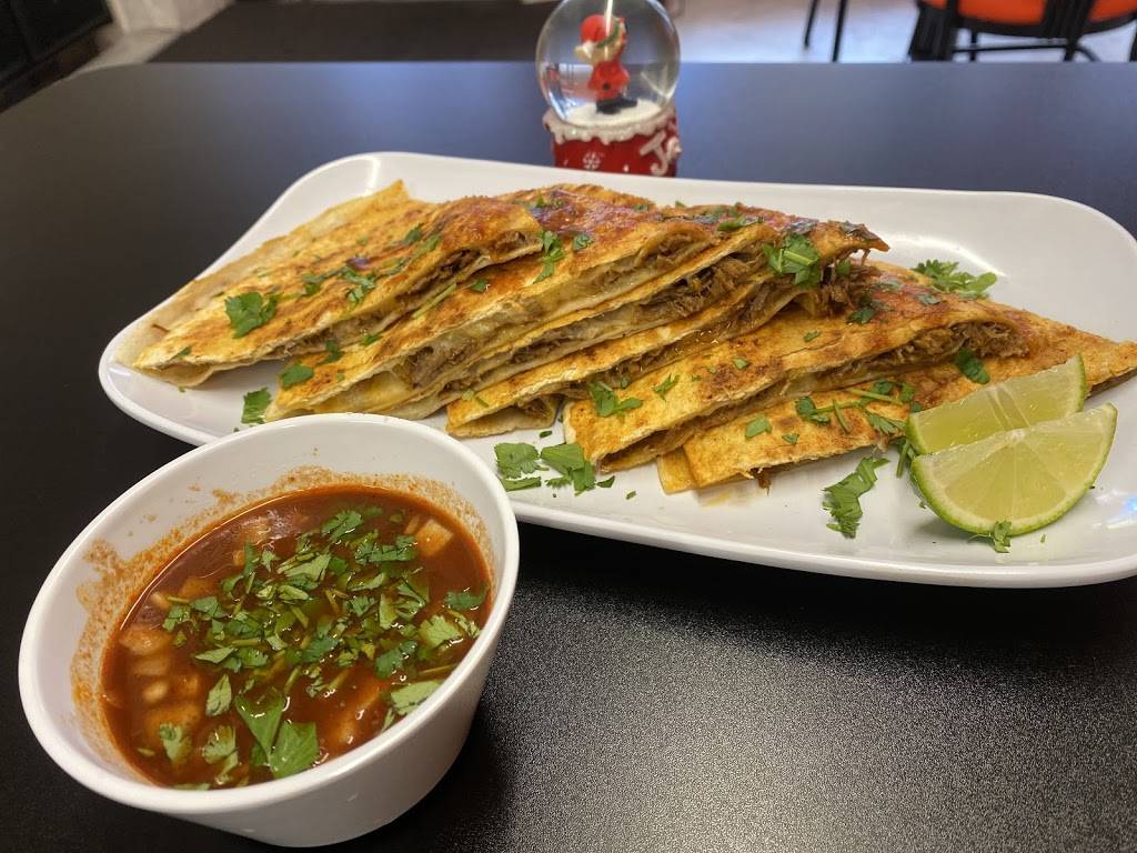 Samayoas Restaurant and Bakery | restaurant | 801 Broad St, Central Falls, RI 02863, USA | 4012193440 OR +1 401-219-3440