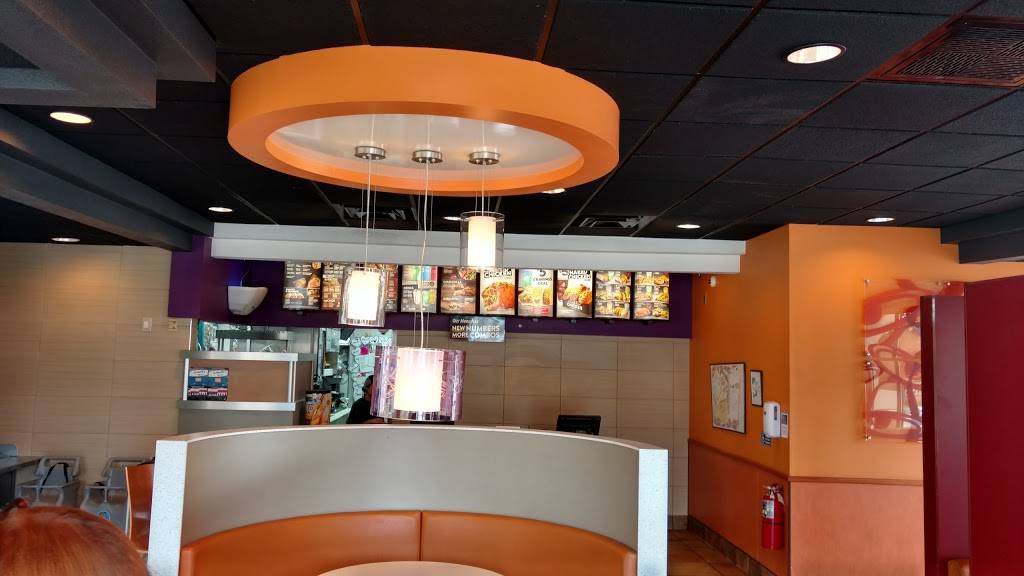 Taco Bell | meal takeaway | 6789 Clinton Hwy, Knoxville, TN 37912, USA | 8659478990 OR +1 865-947-8990