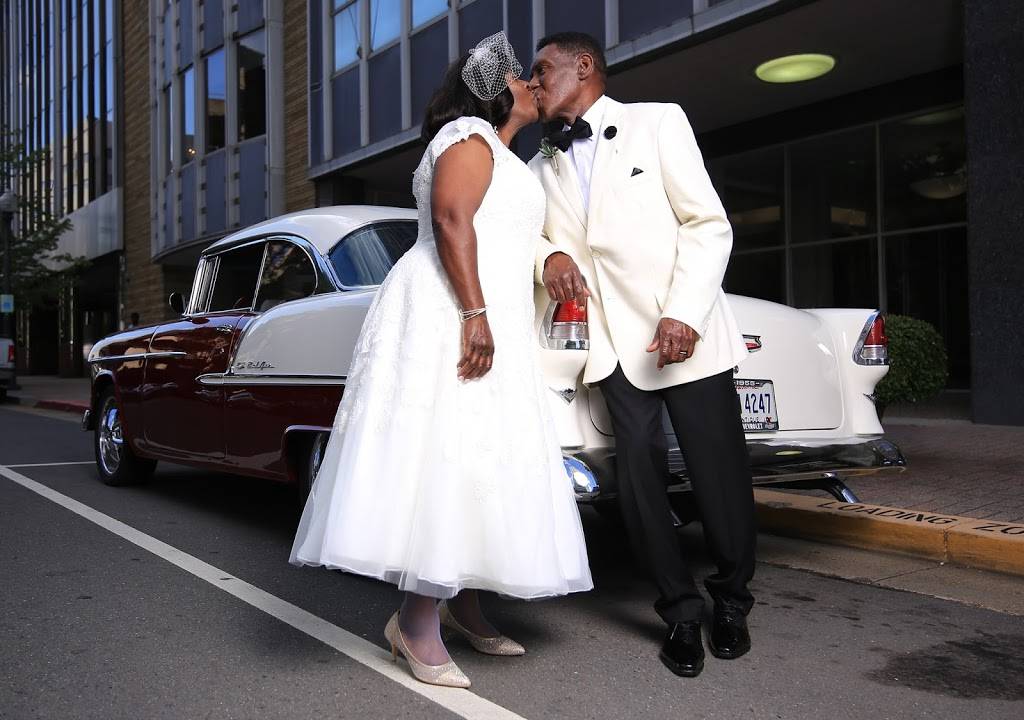 Petroleum Club of Shreveport | restaurant | 416 Travis St # 1500, Shreveport, LA 71101, USA | 3184254251 OR +1 318-425-4251