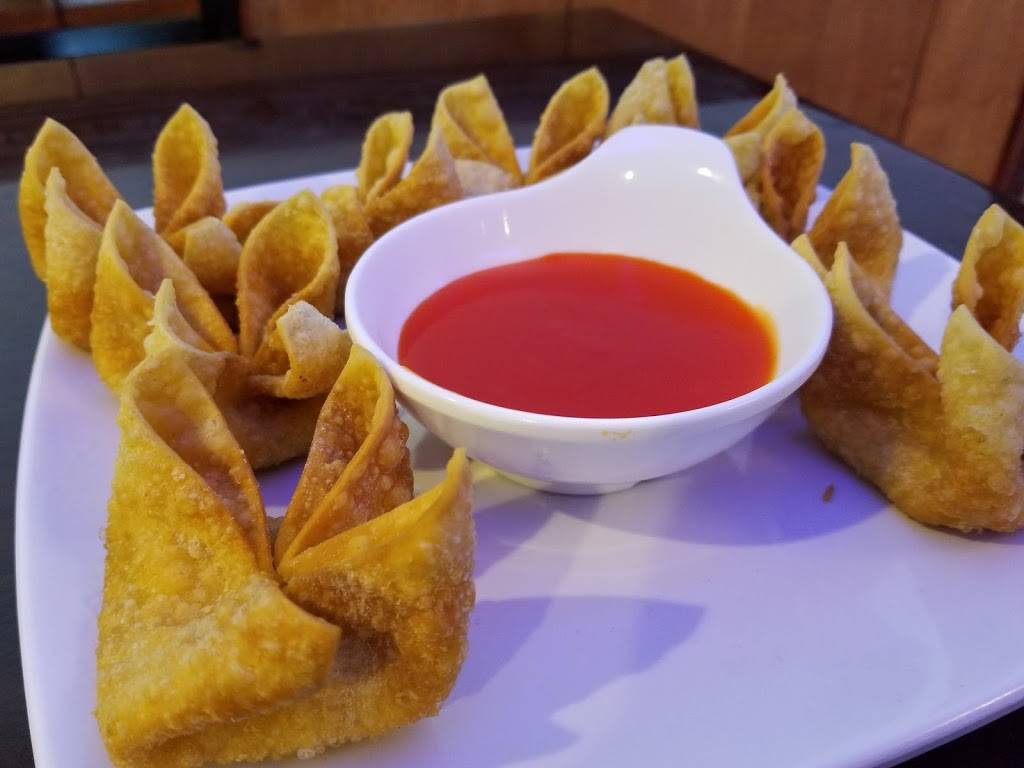 Hoa Son Chinese & Vietnamese Food | restaurant | 1199 E Austin St, Giddings, TX 78942, USA | 9792120343 OR +1 979-212-0343