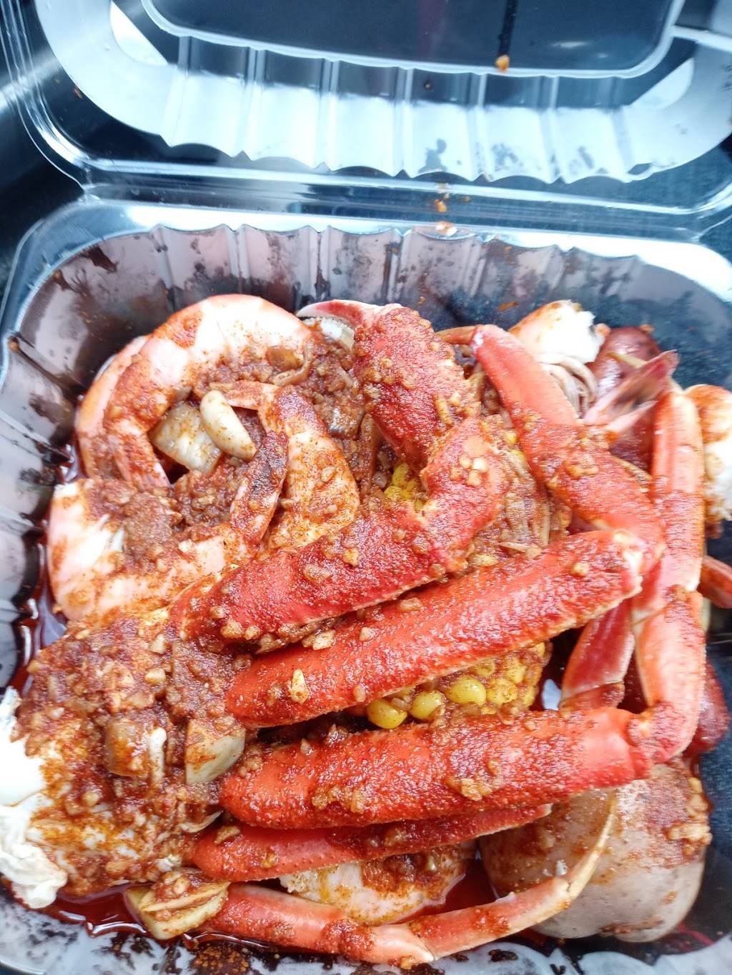 Geaux Cajun Seafood Kitchen | restaurant | 13018 Woodforest Blvd suite r, Houston, TX 77015, USA | 7134553655 OR +1 713-455-3655