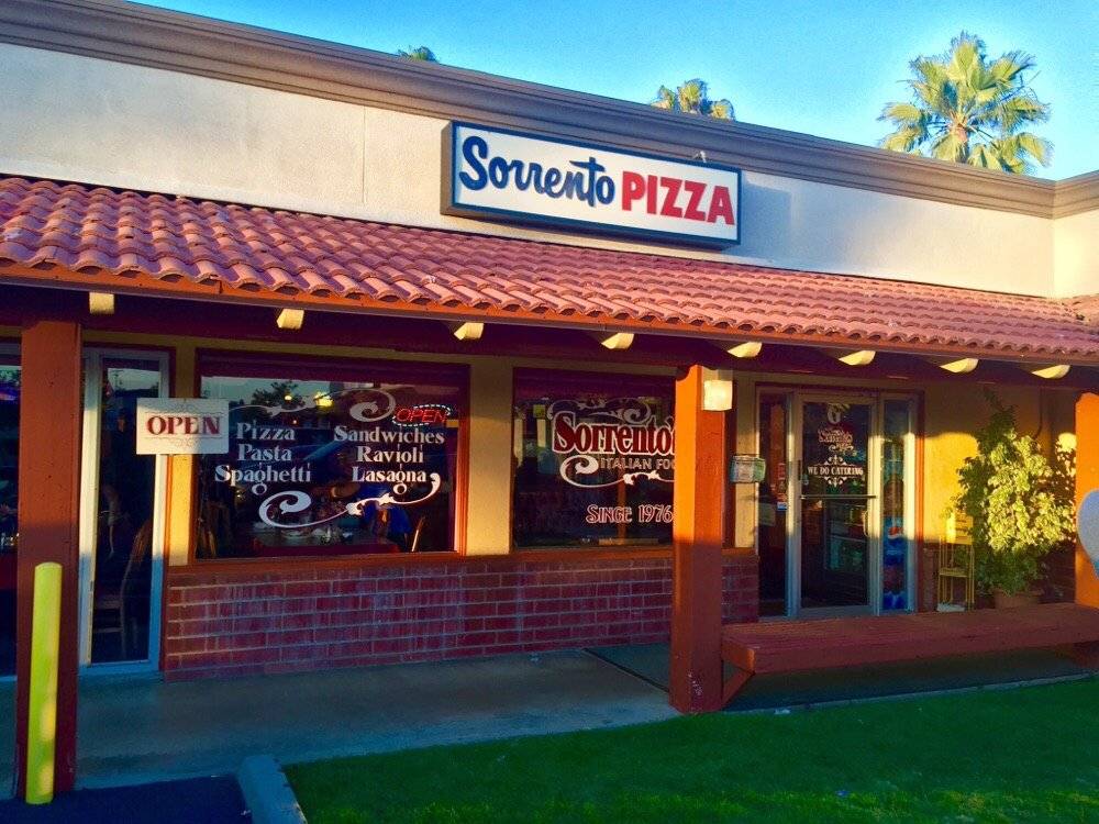 Sorrentos Pizza | restaurant | 1450 W Mission Rd D, San Marcos, CA 92069, USA | 7607274091 OR +1 760-727-4091
