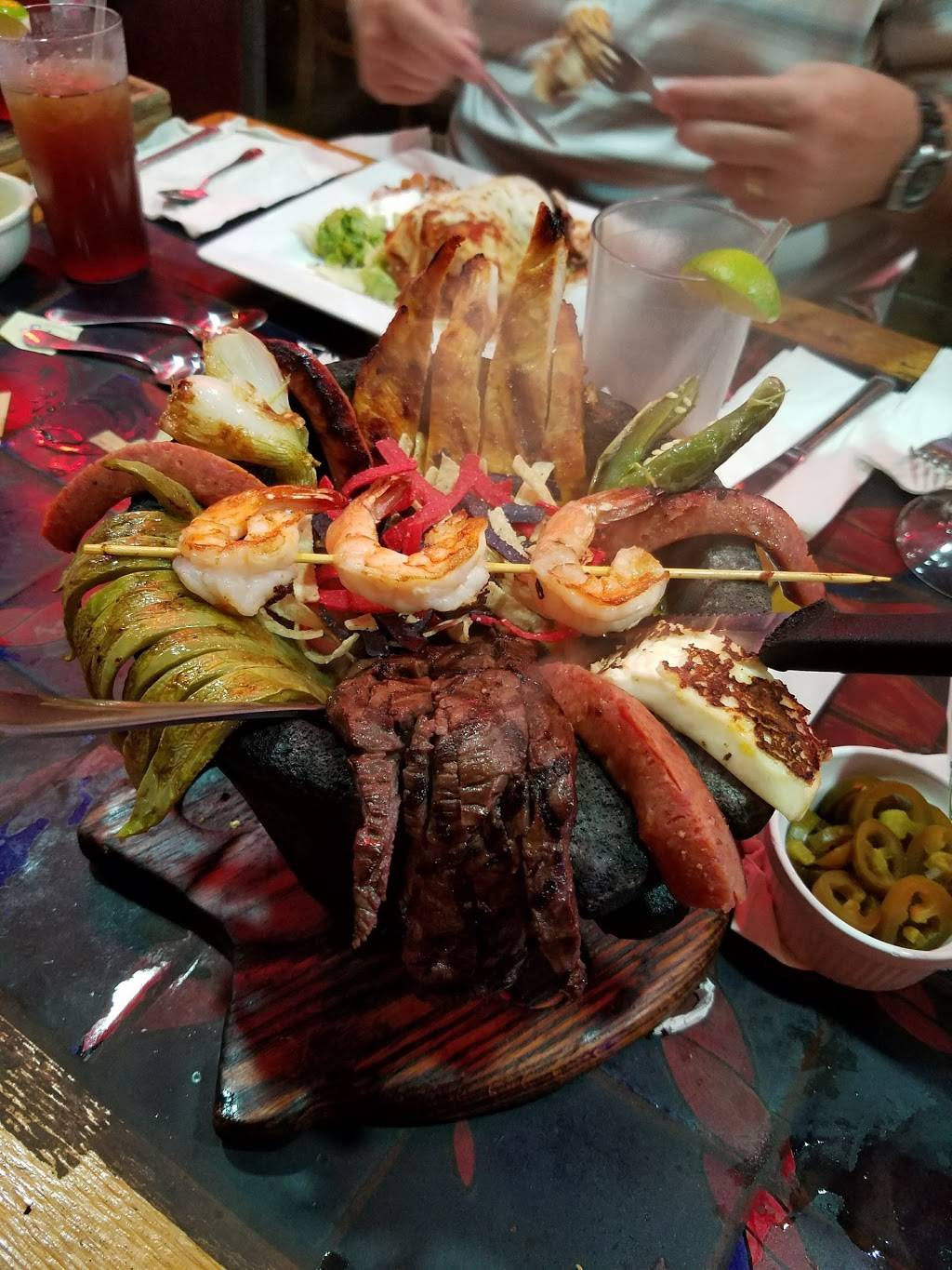 La Herradura Mexican Restaurant | restaurant | 12701 S John Young Pkwy #110, Orlando, FL 32837, USA | 4078517799 OR +1 407-851-7799