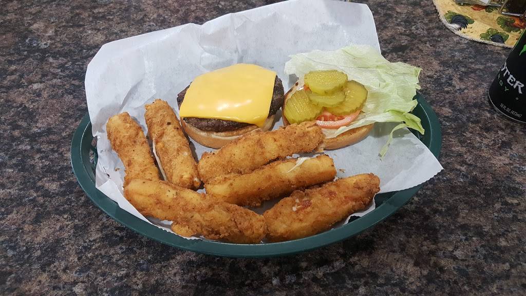 Back Home Country Cooking | restaurant | 119 Commercial Ave, Strawberry Point, IA 52076, USA | 5639334663 OR +1 563-933-4663