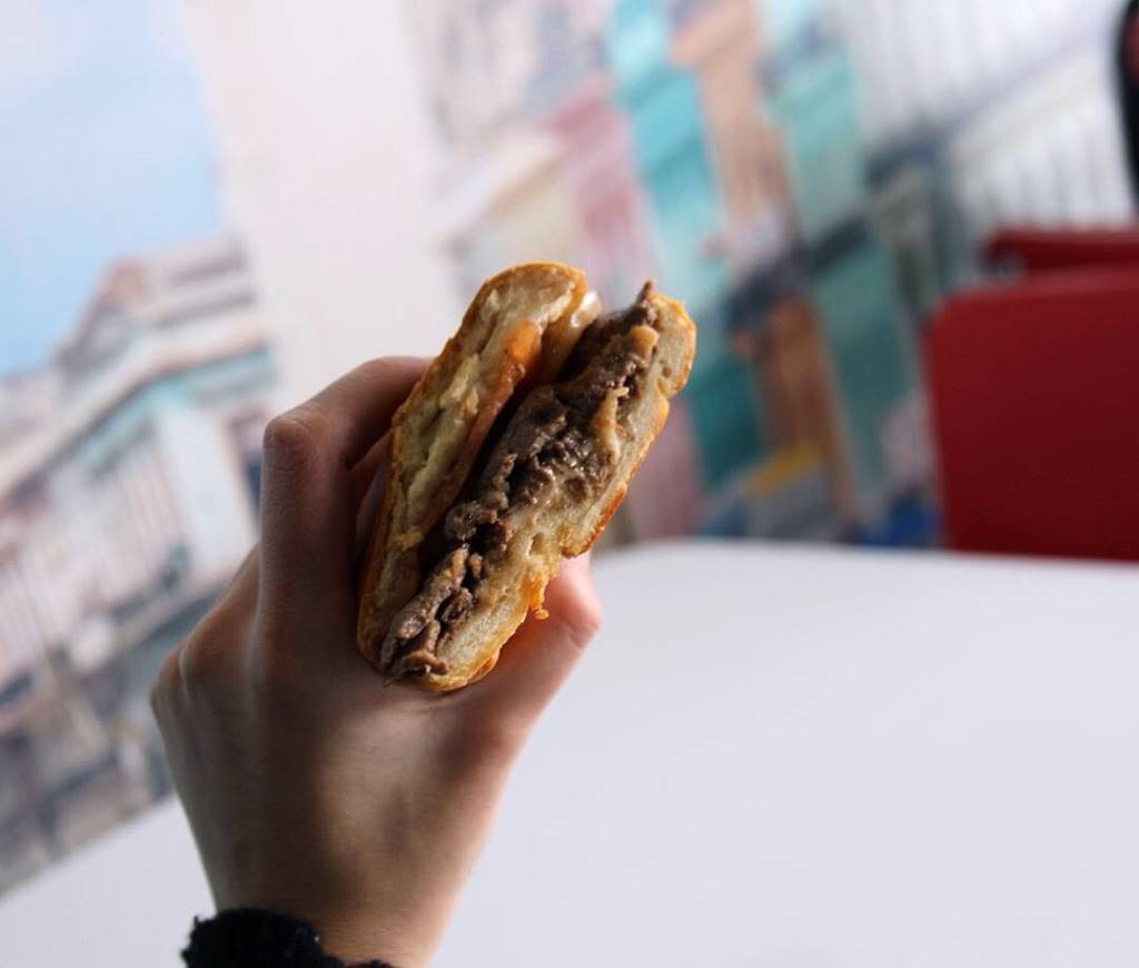 Cubano Bros | restaurant | 571 Landmeier Rd, Elk Grove Village, IL 60007, United States | 8473788865 OR +1 847-378-8865