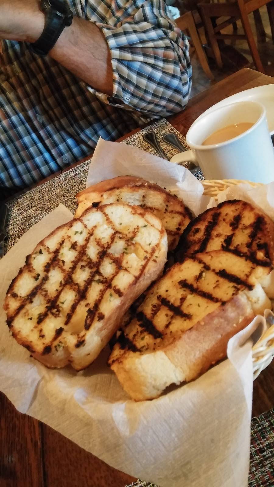 Mon Village | restaurant | 2760 Côte Saint-Charles, Saint-Lazare, QC J7T 2H8, Canada | 4504585331 OR +1 450-458-5331