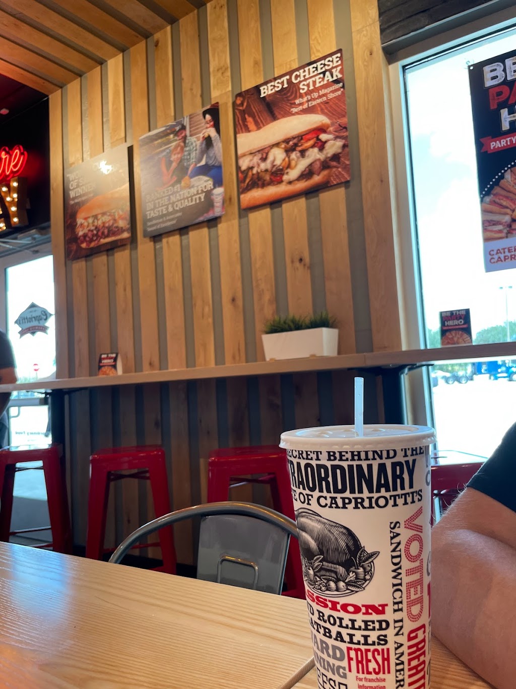 Capriottis Sandwich Shop | restaurant | 1948 Collier Pkwy Suite 100A, Lutz, FL 33549, USA | 8135533745 OR +1 813-553-3745