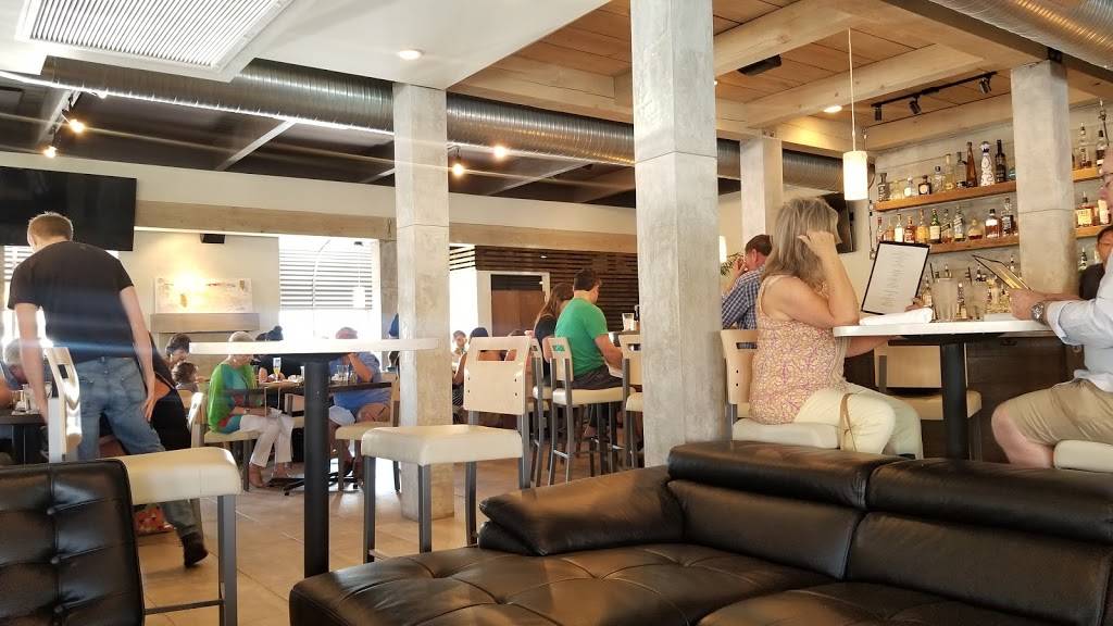 Sala | night club | 124 Lake Marina Ave, New Orleans, LA 70124, USA | 5045132670 OR +1 504-513-2670