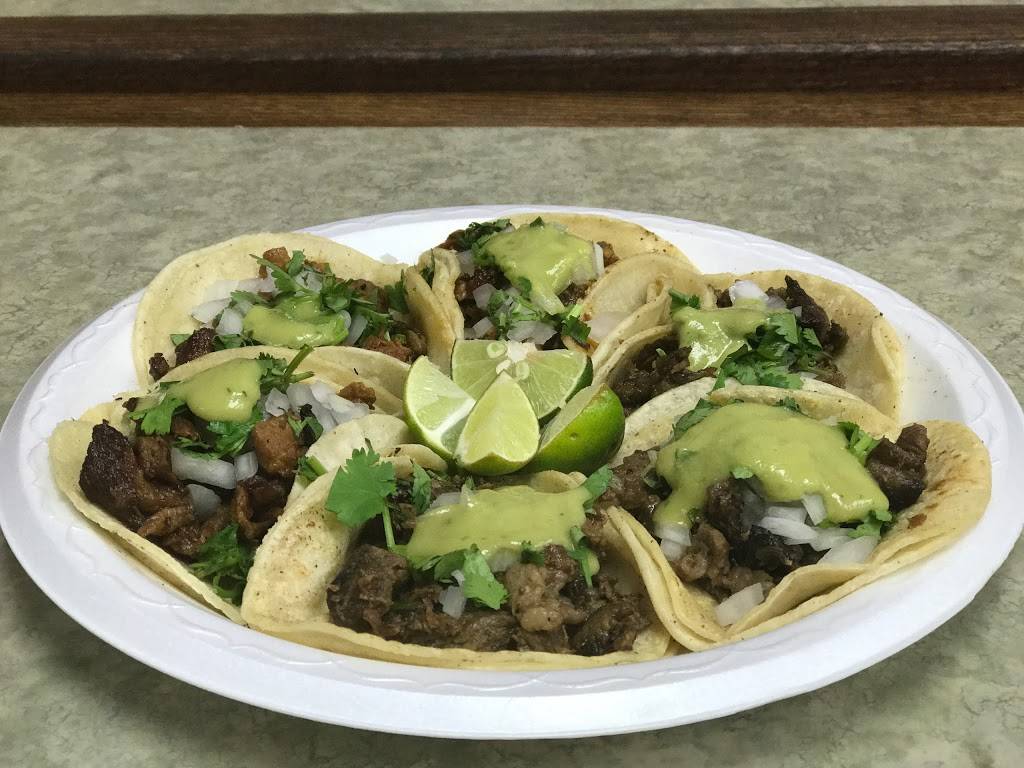 El TacoDoggy | restaurant | 883 E Foothill Blvd, Rialto, CA 92376, USA | 9098205810 OR +1 909-820-5810