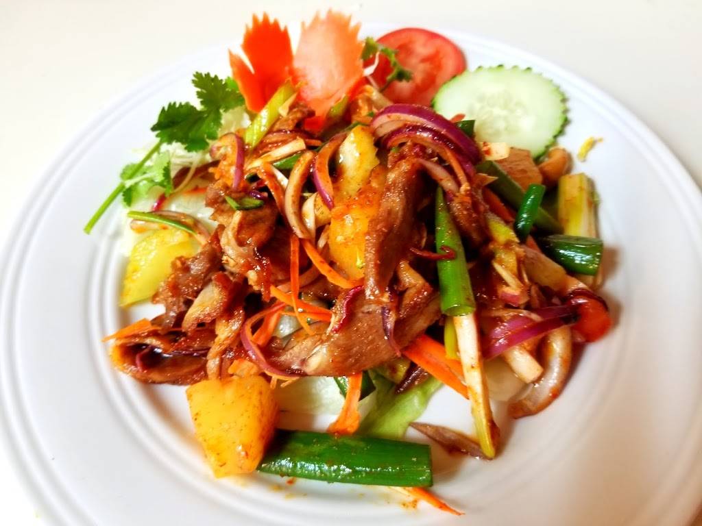 The Elephant Geneva | restaurant | 1 Franklin St Suite 100, Geneva, NY 14456, USA | 3157596048 OR +1 315-759-6048