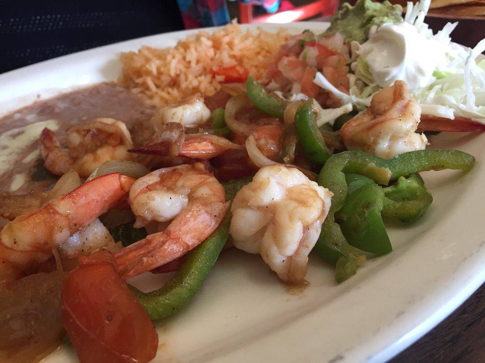 Veros Restaurant | restaurant | 654 Lincoln Ave, Pasadena, CA 91103, USA | 6267965459 OR +1 626-796-5459