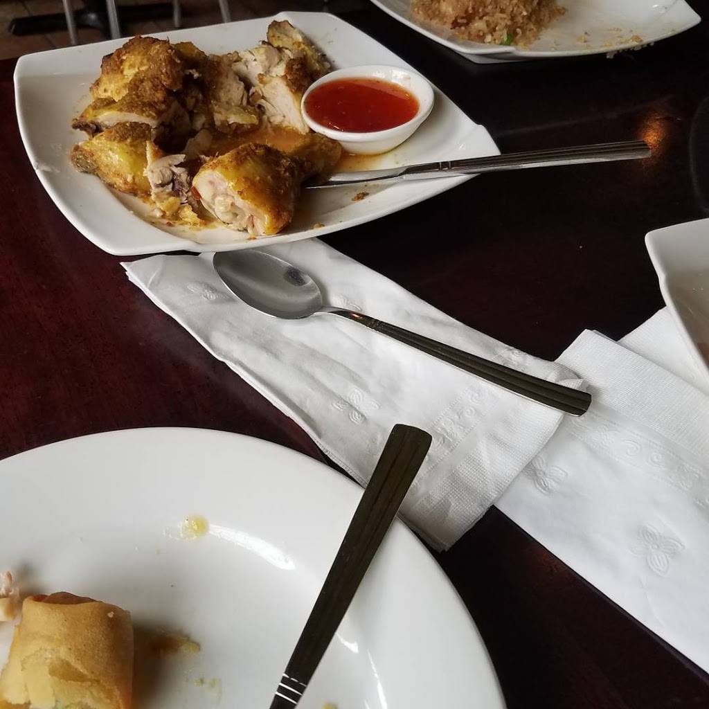 Mai Thai | restaurant | 4618 8th Ave, Brooklyn, NY 11220, USA | 7184383413 OR +1 718-438-3413