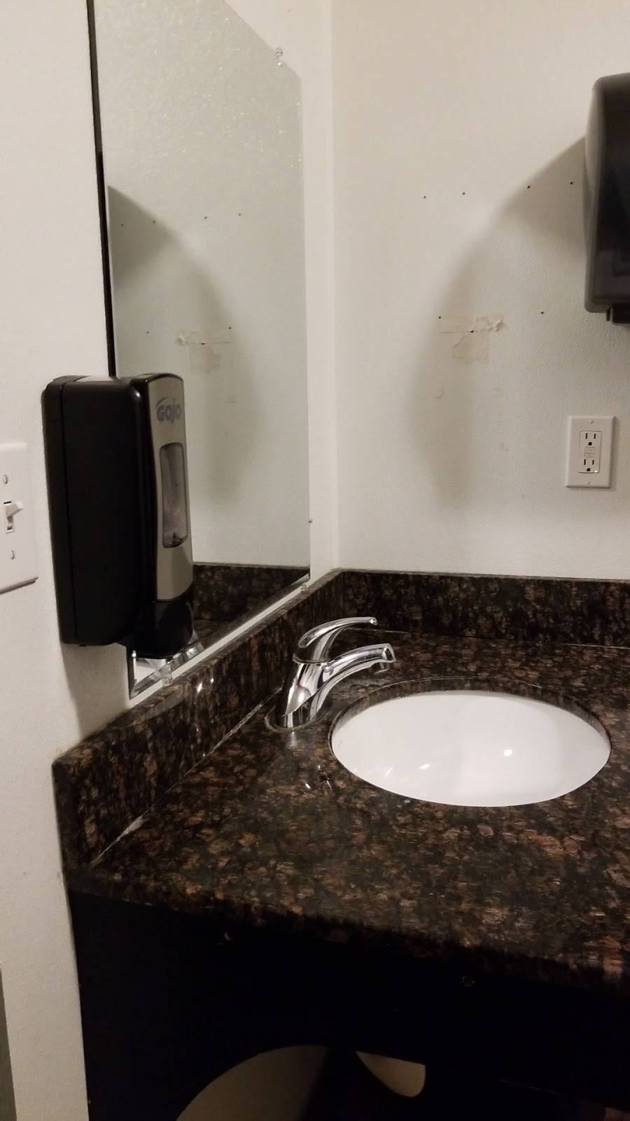 Juan Pollo | restaurant | 550 Beaumont Ave, Beaumont, CA 92223, USA | 9517698570 OR +1 951-769-8570