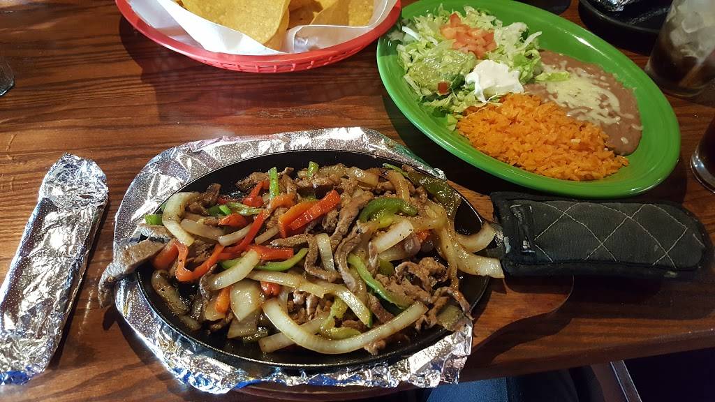 El Rancho Mexican Restaurant | restaurant | 4065 State Rd, Cuyahoga Falls, OH 44223, USA | 3309228112 OR +1 330-922-8112
