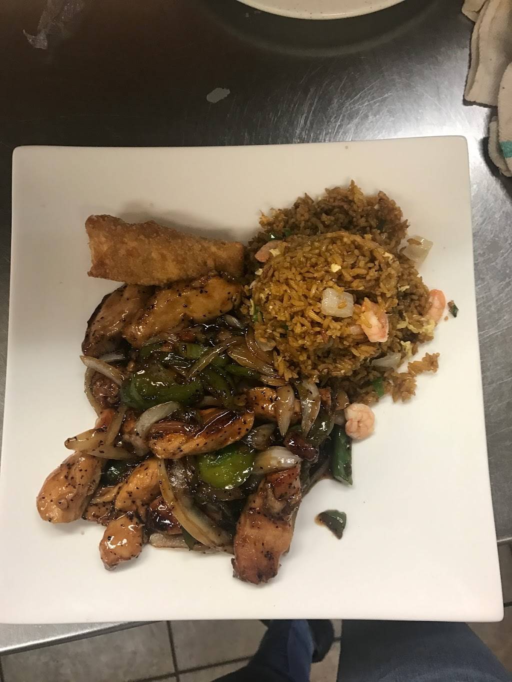 China Moon | restaurant | 2714 Paris Rd, Chalmette, LA 70043, USA | 5042716666 OR +1 504-271-6666