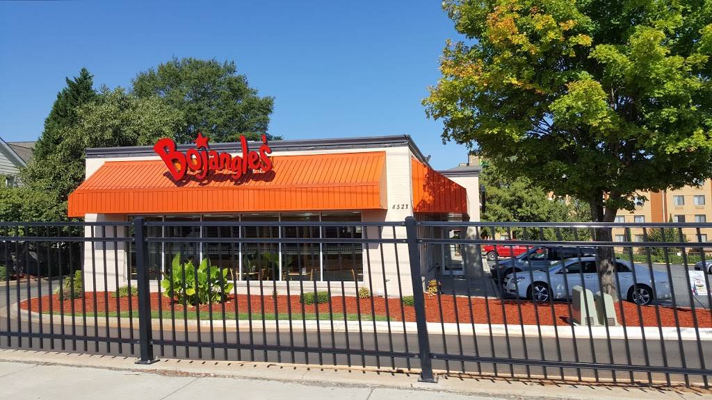 Bojangles Famous Chicken n Biscuits | restaurant | 8521 N Tryon St, Charlotte, NC 28262, USA | 7045101194 OR +1 704-510-1194