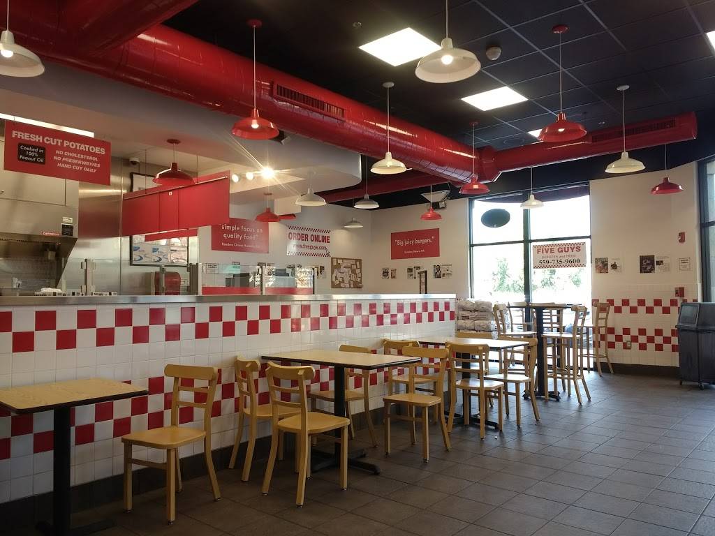 Five Guys | meal takeaway | 4129 S Mooney Blvd, Visalia, CA 93277, USA | 5597359600 OR +1 559-735-9600