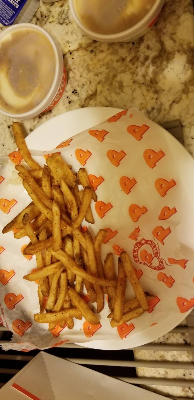 Popeyes Louisiana Kitchen | restaurant | 26170 Lorain Rd, North Olmsted, OH 44070, USA | 4406860770 OR +1 440-686-0770