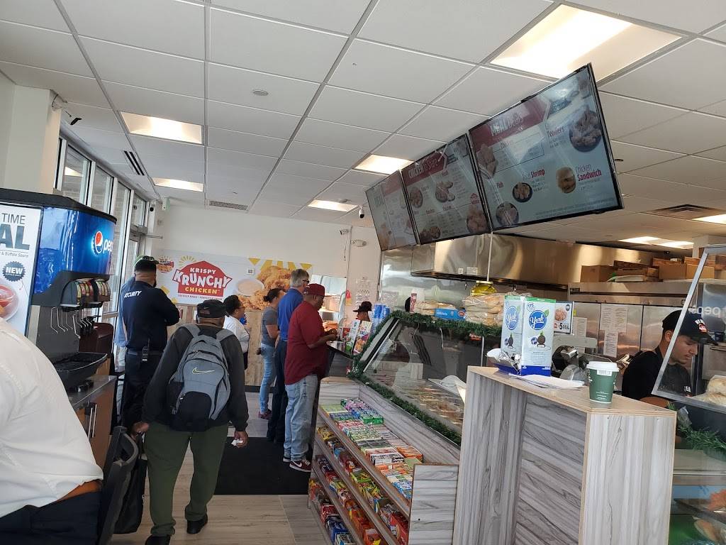 N.Y. Deli & Krispy Krunchy Chicken | meal takeaway | 161 State St, Meriden, CT 06450, USA | 2033793354 OR +1 203-379-3354