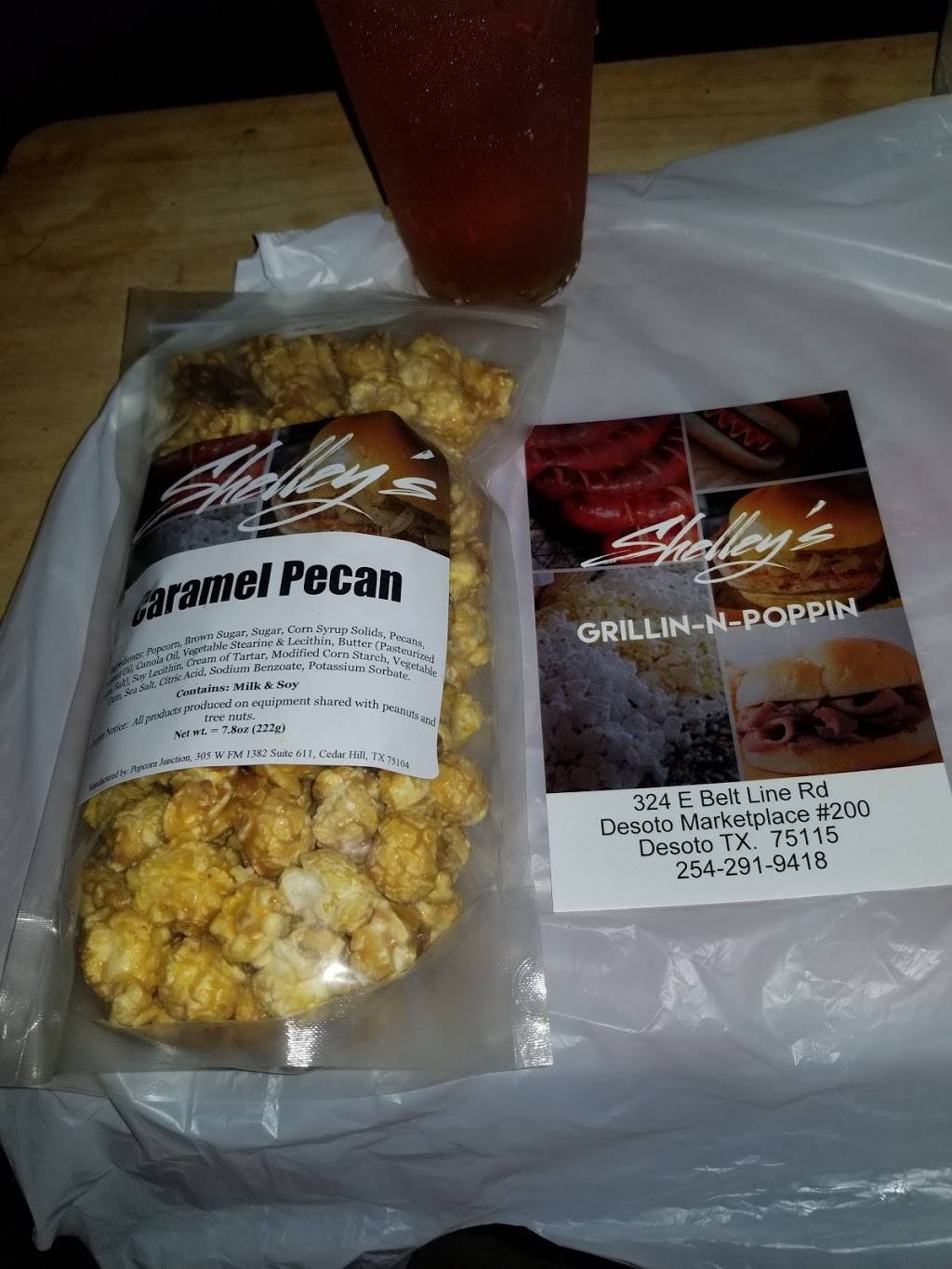 Shelleys GRILLIN-N-POPPIN | restaurant | 324 E Belt Line Rd #200, DeSoto, TX 75115, USA | 2542919418 OR +1 254-291-9418