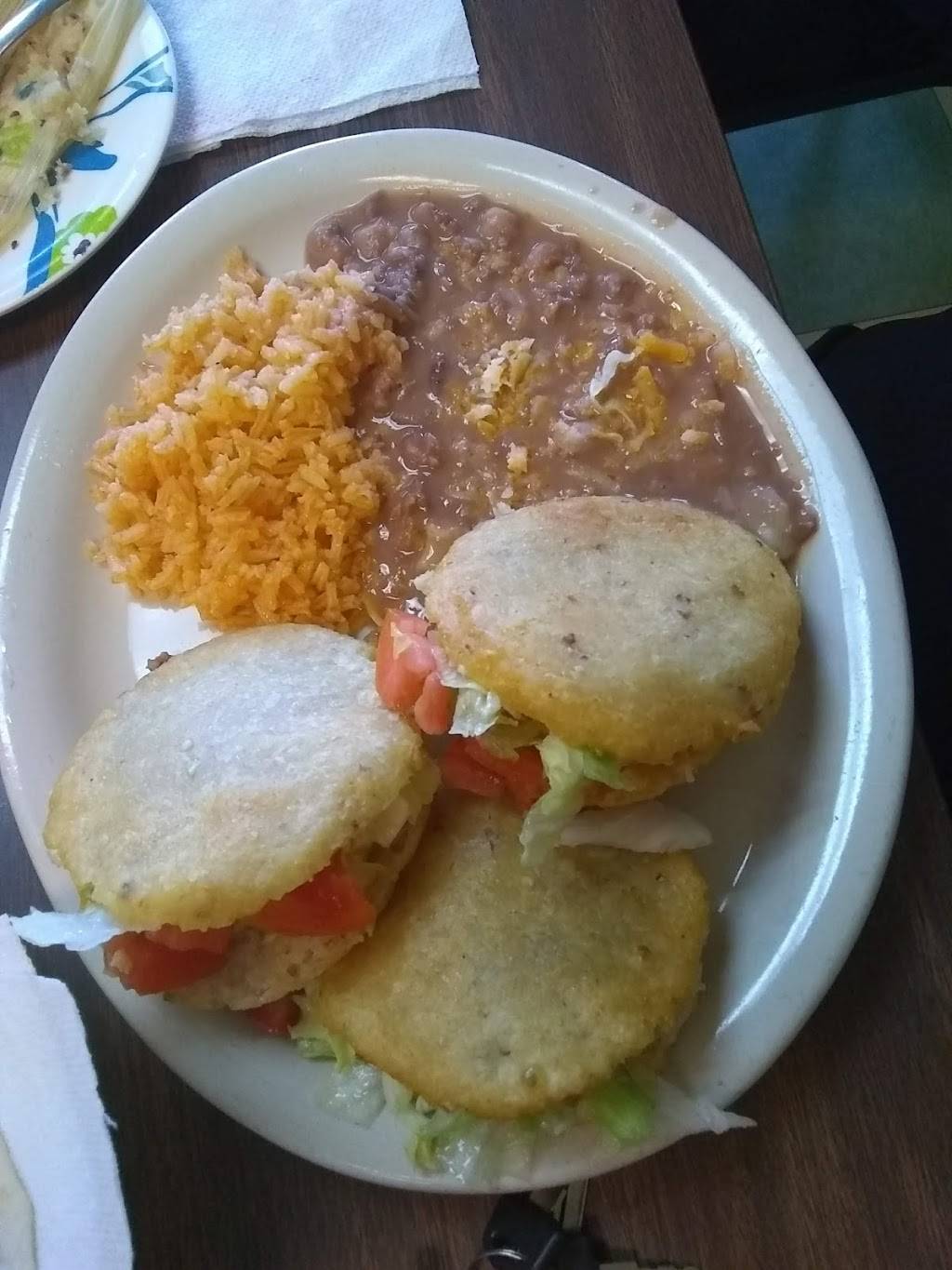 Jorges Tamales | restaurant | 112 Horizon Blvd e, El Paso, TX 79927, USA | 9158597414 OR +1 915-859-7414