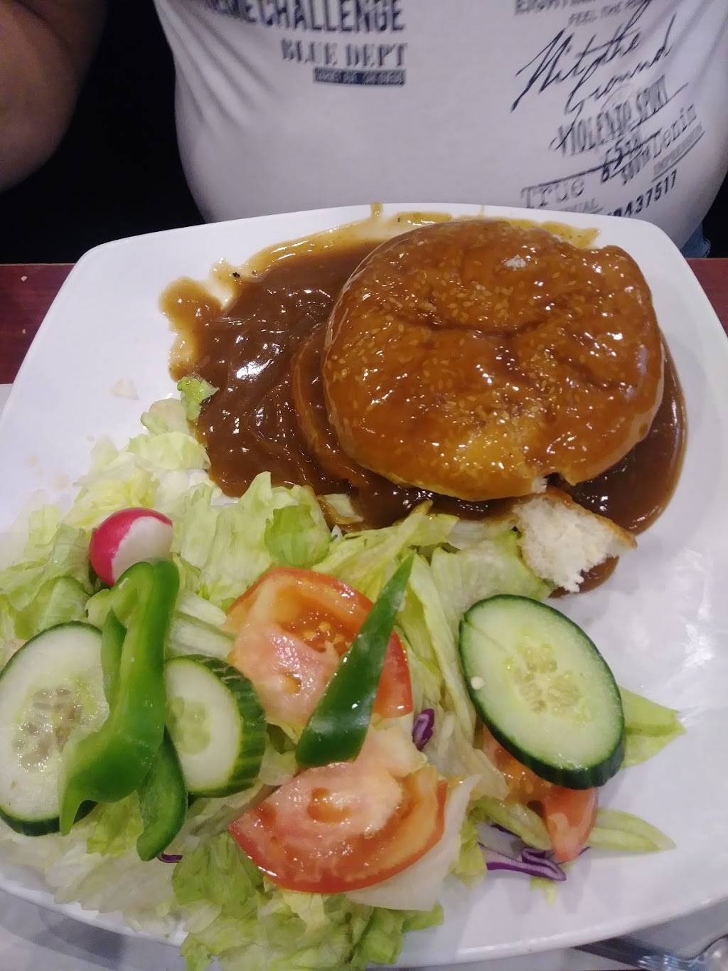 Restaurant Longueuil Pizzeria | restaurant | 114 Rue Guilbault, Longueuil, QC J4H 2T2, Canada | 4506772277 OR +1 450-677-2277