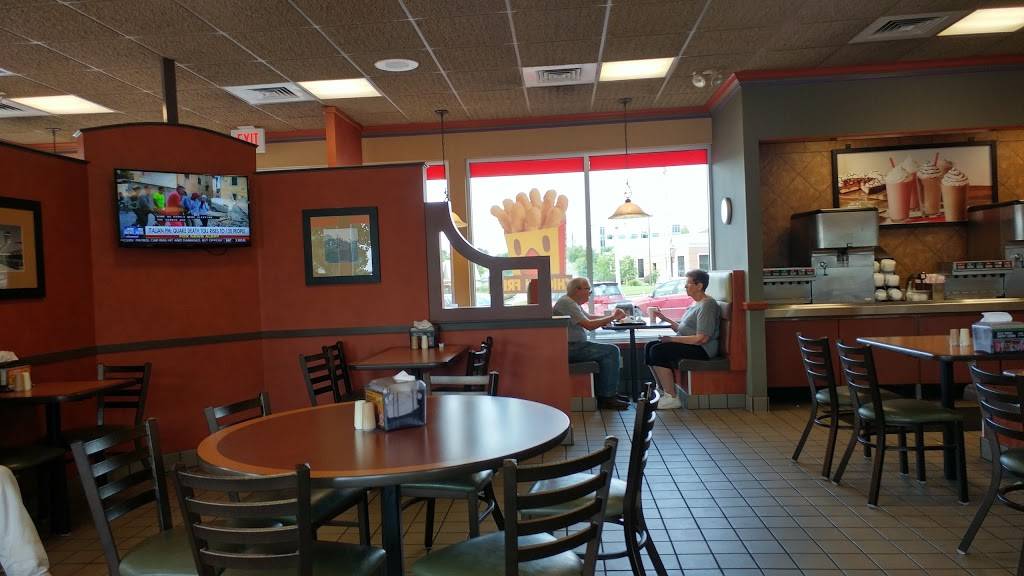 Burger King | restaurant | 1036 Bowles Ave, Fenton, MO 63026, USA | 6363262854 OR +1 636-326-2854