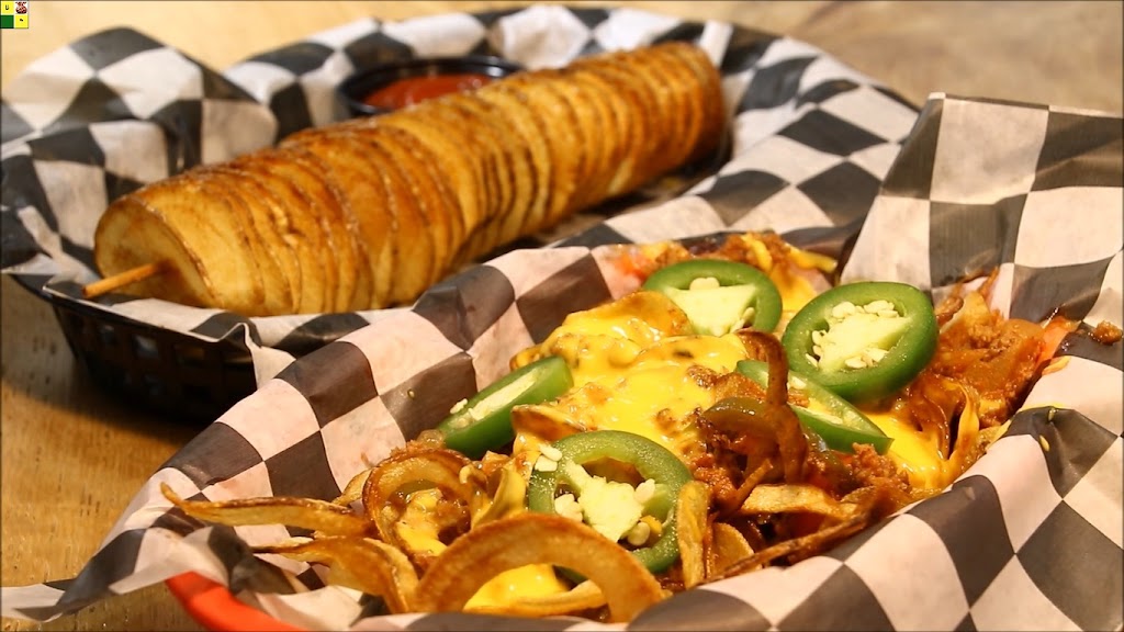 Buzzeez | restaurant | 2400 First St Suite 101, Fort Myers, FL 33901, USA | 2392458068 OR +1 239-245-8068