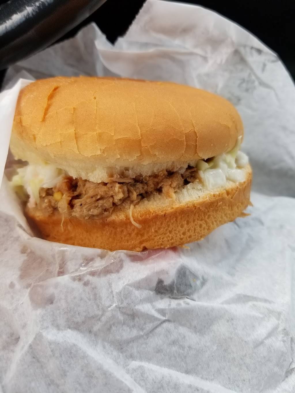 Moseberths Fried Chicken | restaurant | 1505 Airline Blvd, Portsmouth, VA 23707, USA | 7573931721 OR +1 757-393-1721