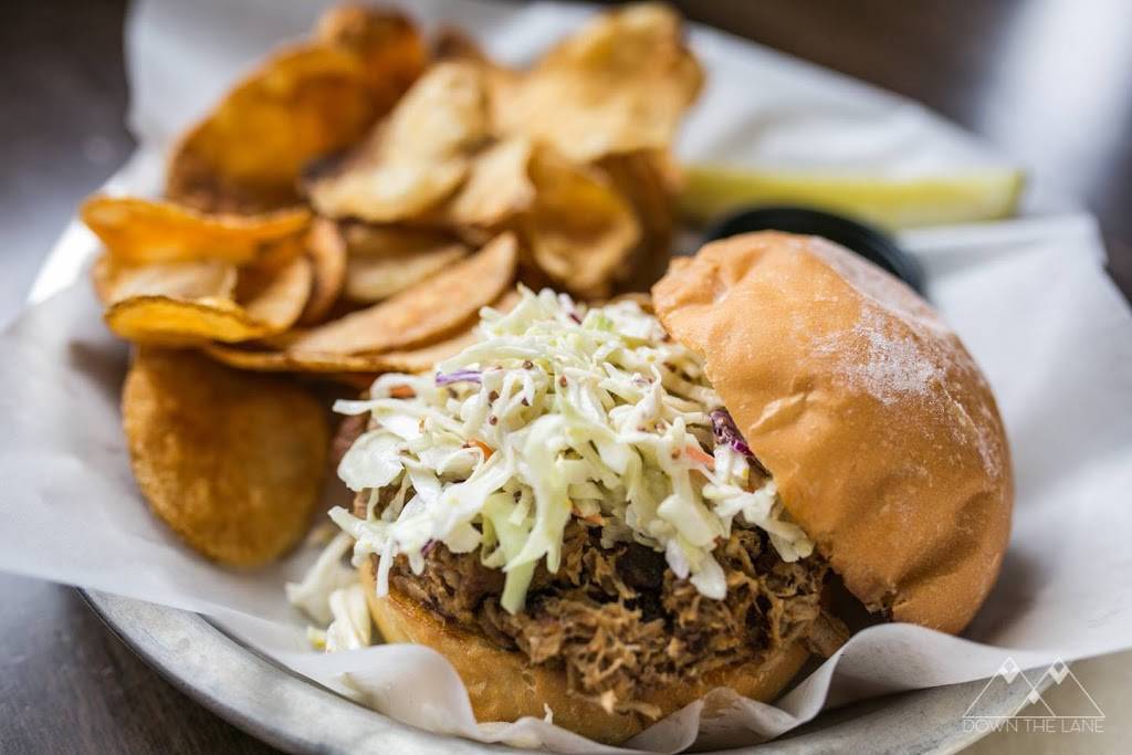 Copper Kettle | restaurant | 2987 Jackson St, Dubuque, IA 52001, USA | 5638450567 OR +1 563-845-0567