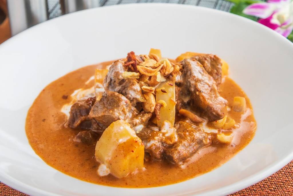 Pinto Bistro Thai & Sushi Bar | restaurant | 408 Broadway E, Seattle, WA 98102, USA | 2067240559 OR +1 206-724-0559