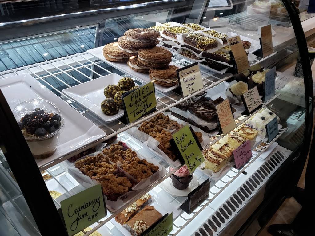 Craft Kafe DownTown | restaurant | 200 Central Ave, St. Petersburg, FL 33701, USA | 7272568587 OR +1 727-256-8587