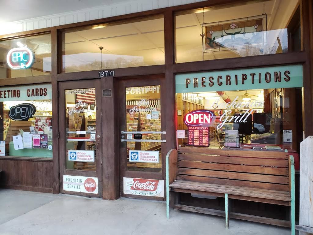 Buchanan Fountain and Grille | restaurant | 19771 Main St, Buchanan, VA 24066, USA | 5402668803 OR +1 540-266-8803