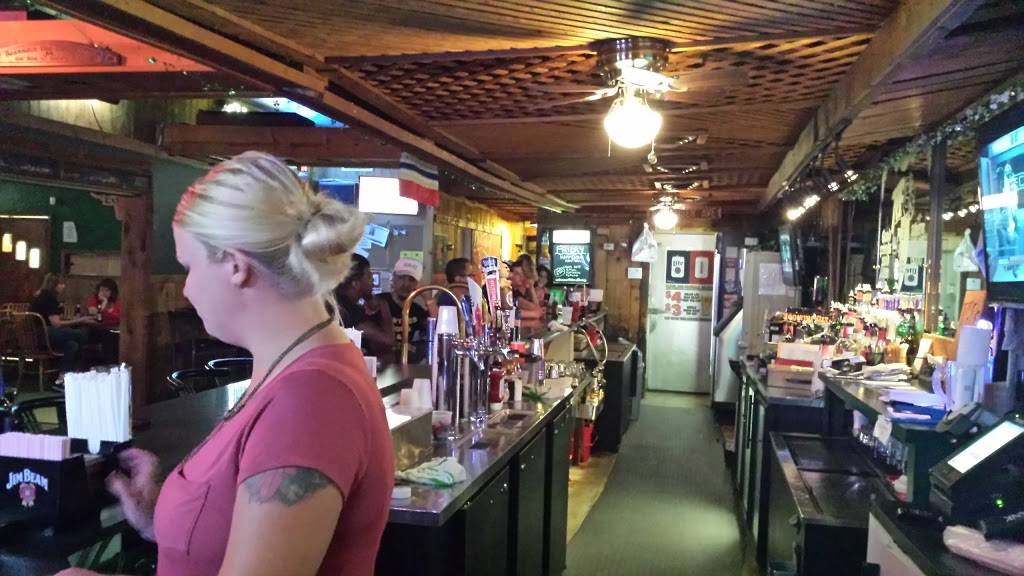 McGs Pub And Grub | restaurant | 6815 Memphis Ave, Cleveland, OH 44144, USA | 2167412346 OR +1 216-741-2346