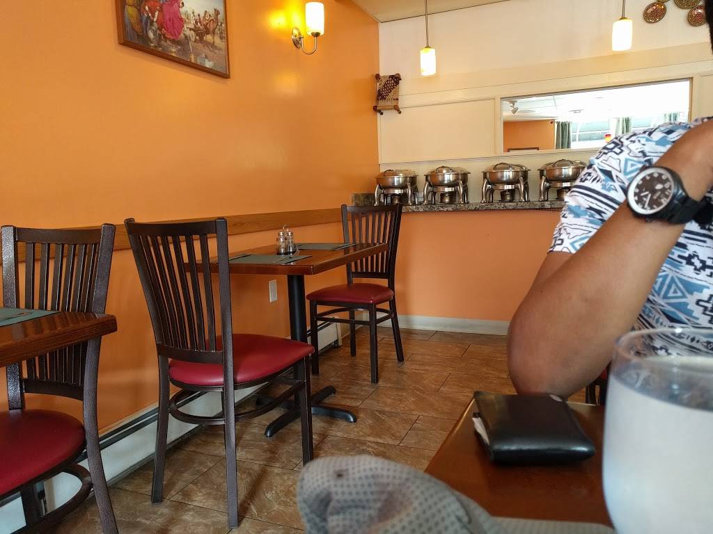 Tikki Masala | restaurant | 3706 Washington St, Jamaica Plain, MA 02130, USA | 6179422966 OR +1 617-942-2966