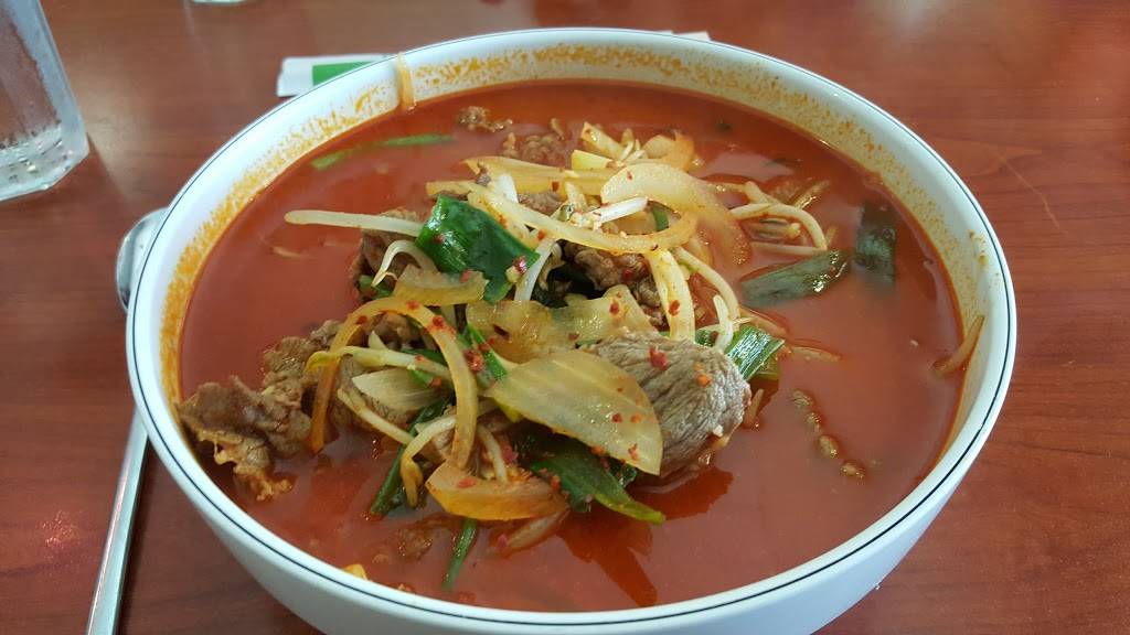 Xin Asian Bistro & Lounge | restaurant | 3457 Bethel Dr, West Lafayette, IN 47906, USA | 7654632900 OR +1 765-463-2900