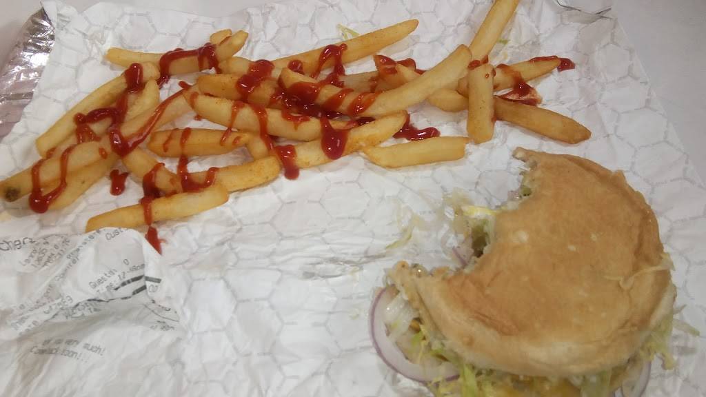 Lennys Burger | restaurant | 10635 N 59th Ave, Glendale, AZ 85302, USA | 6237769280 OR +1 623-776-9280